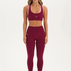 SET Active SETMAS day 2 Sportbody Sporty Gym Bra & Stripe Leggings in Rosa